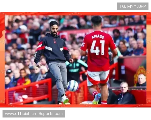 曼联青训迎来突破,年轻球员展示惊人实力 曼联青训迎来突破,年轻球员展示惊人实力